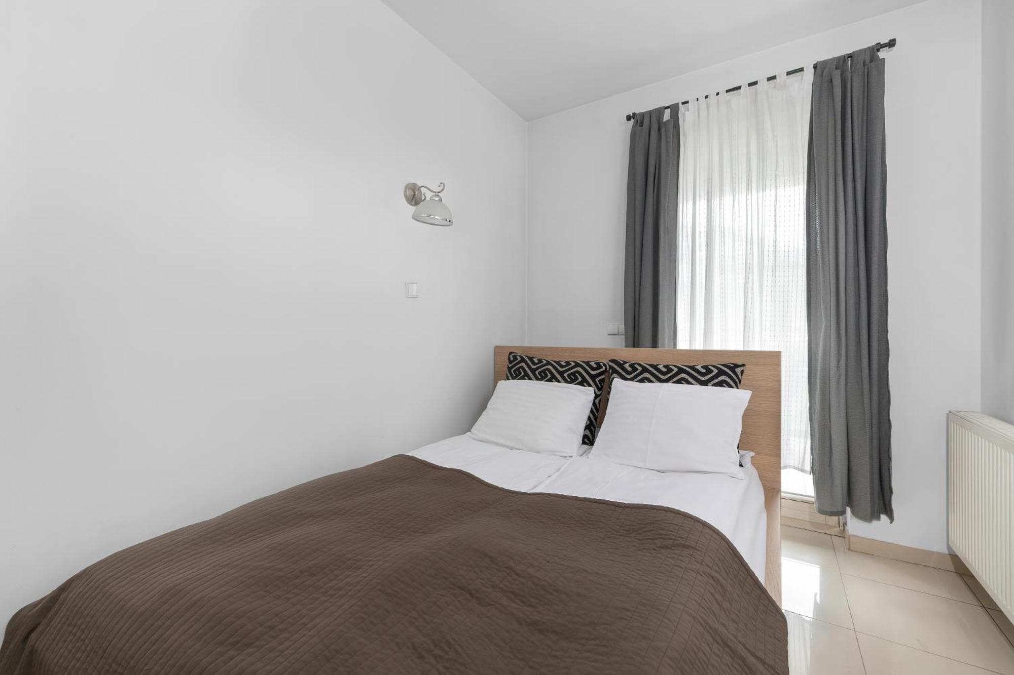 Przestronne Apartamenty W Zakopanem Z Trzema Sypialniami I Parkingiem By Noclegi Renters エクステリア 写真