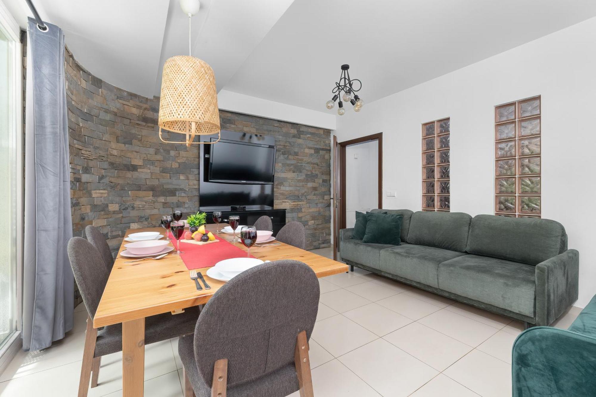 Przestronne Apartamenty W Zakopanem Z Trzema Sypialniami I Parkingiem By Noclegi Renters エクステリア 写真