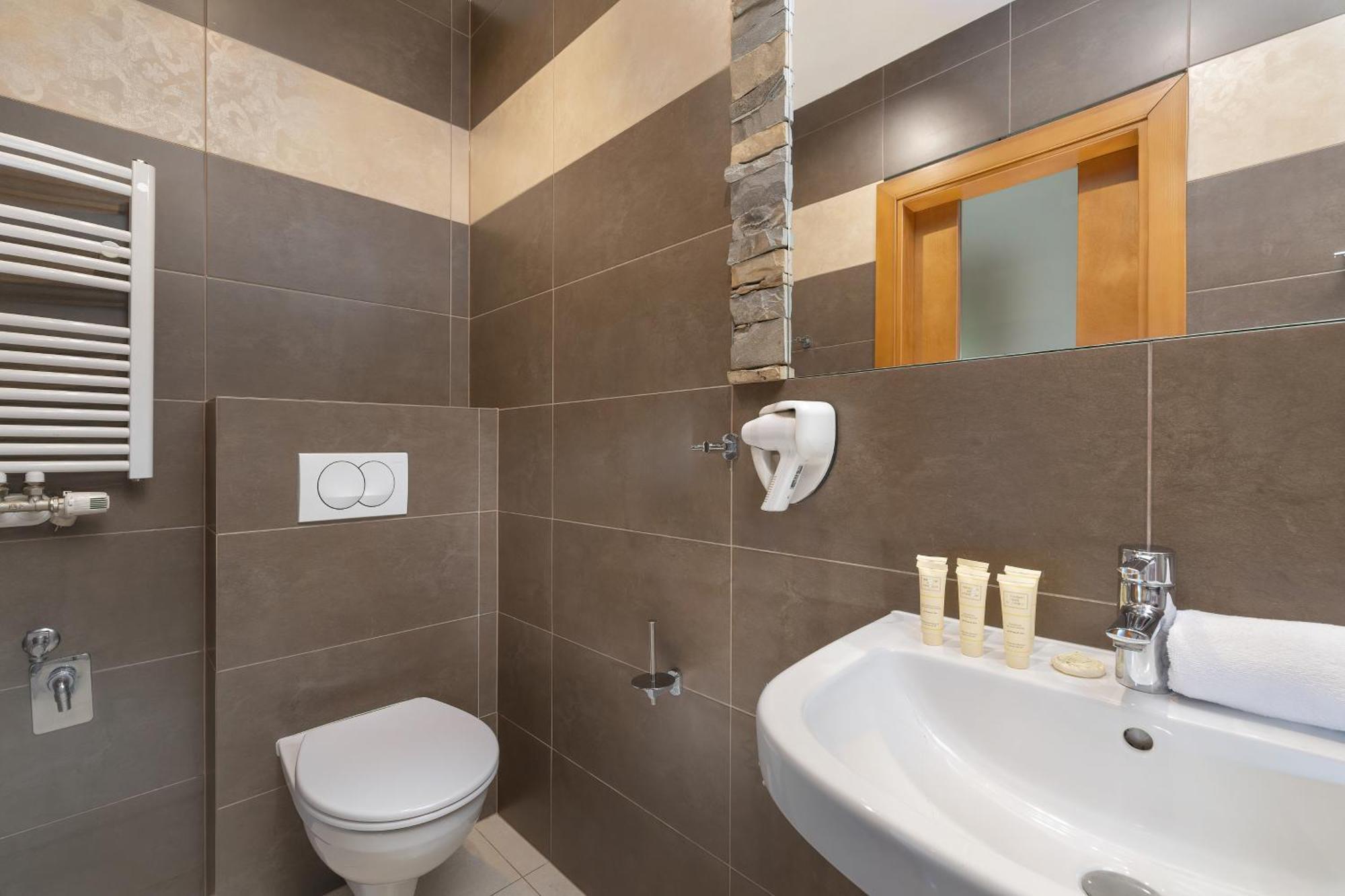 Przestronne Apartamenty W Zakopanem Z Trzema Sypialniami I Parkingiem By Noclegi Renters エクステリア 写真