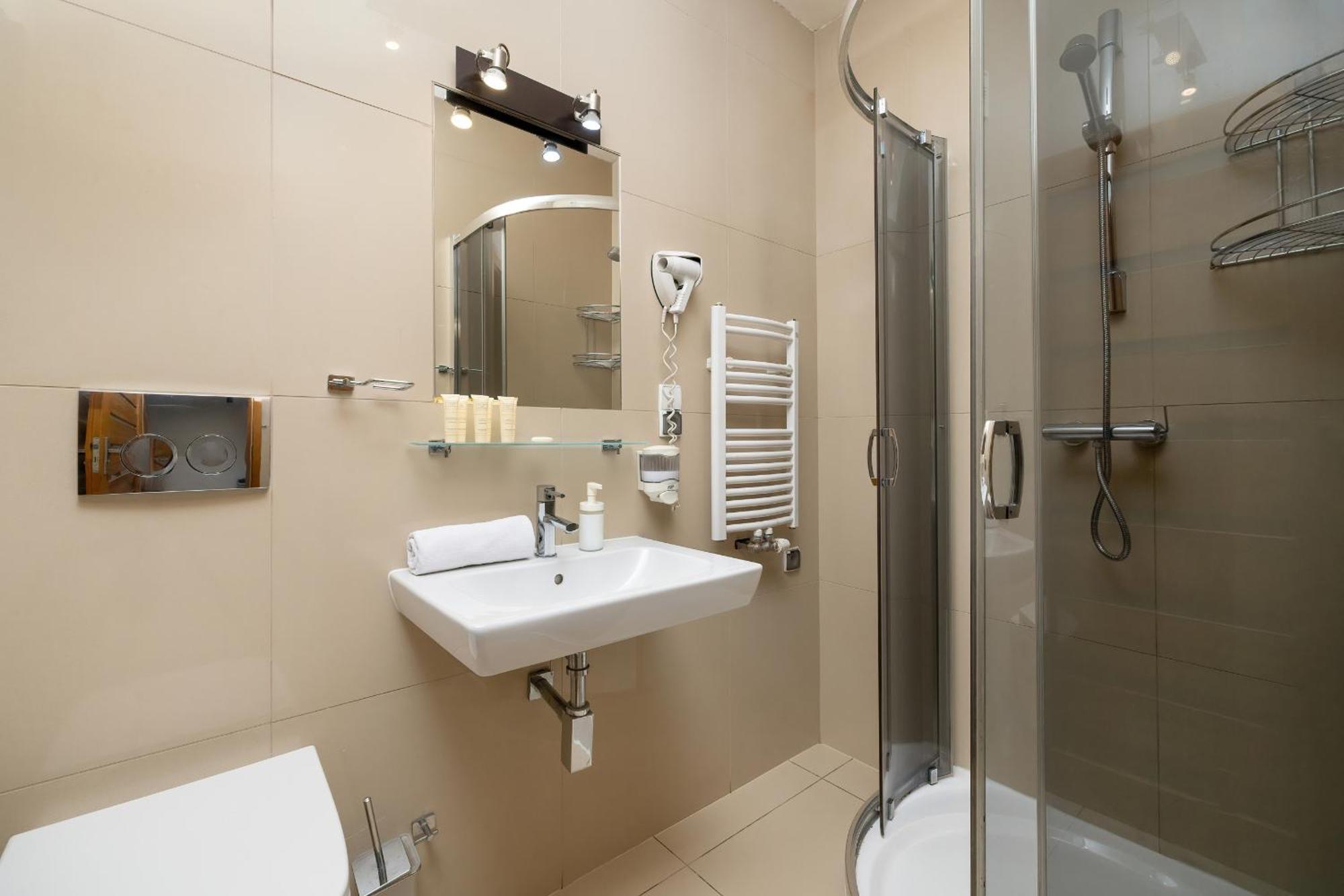 Przestronne Apartamenty W Zakopanem Z Trzema Sypialniami I Parkingiem By Noclegi Renters エクステリア 写真