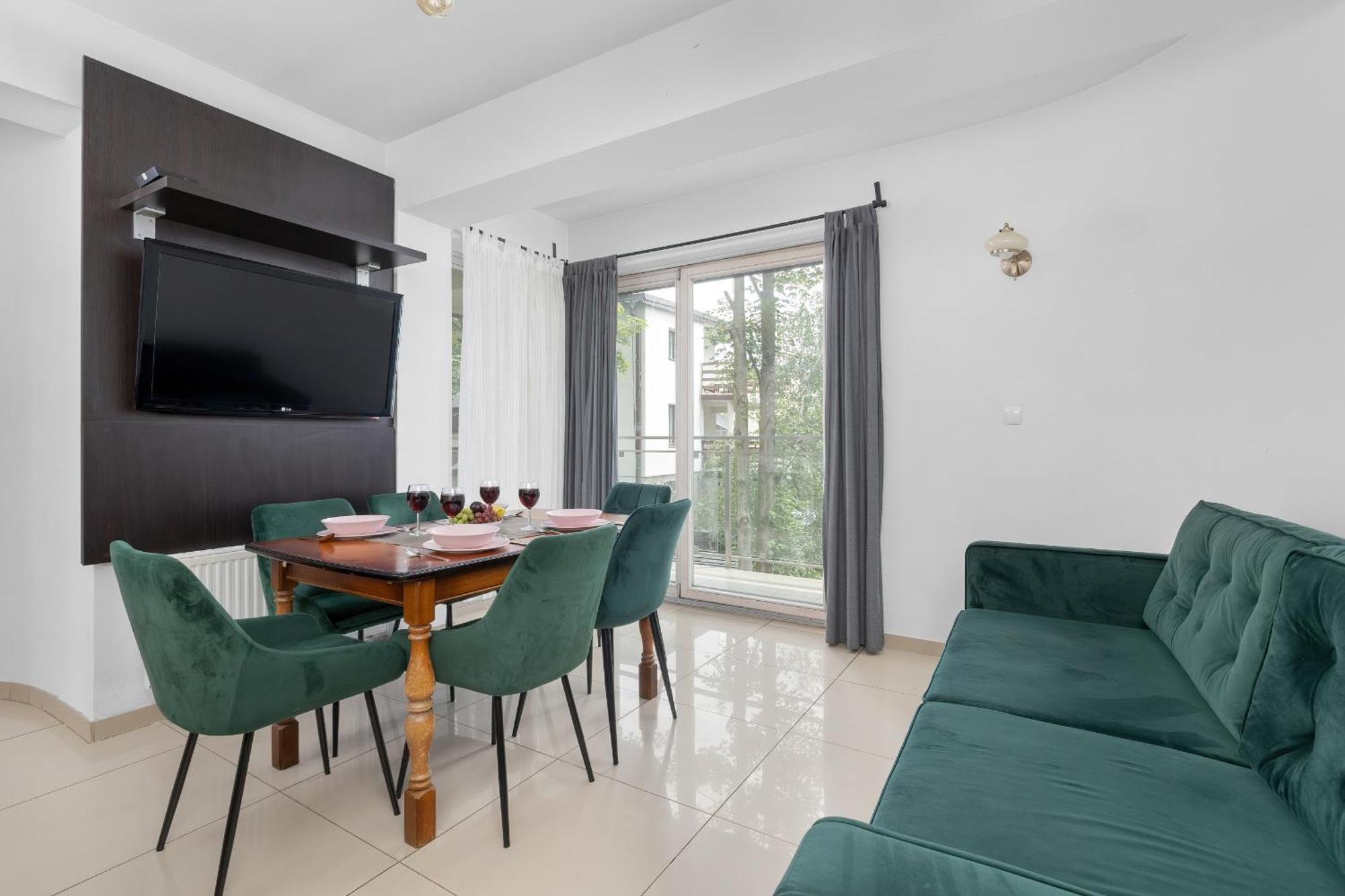 Przestronne Apartamenty W Zakopanem Z Trzema Sypialniami I Parkingiem By Noclegi Renters エクステリア 写真
