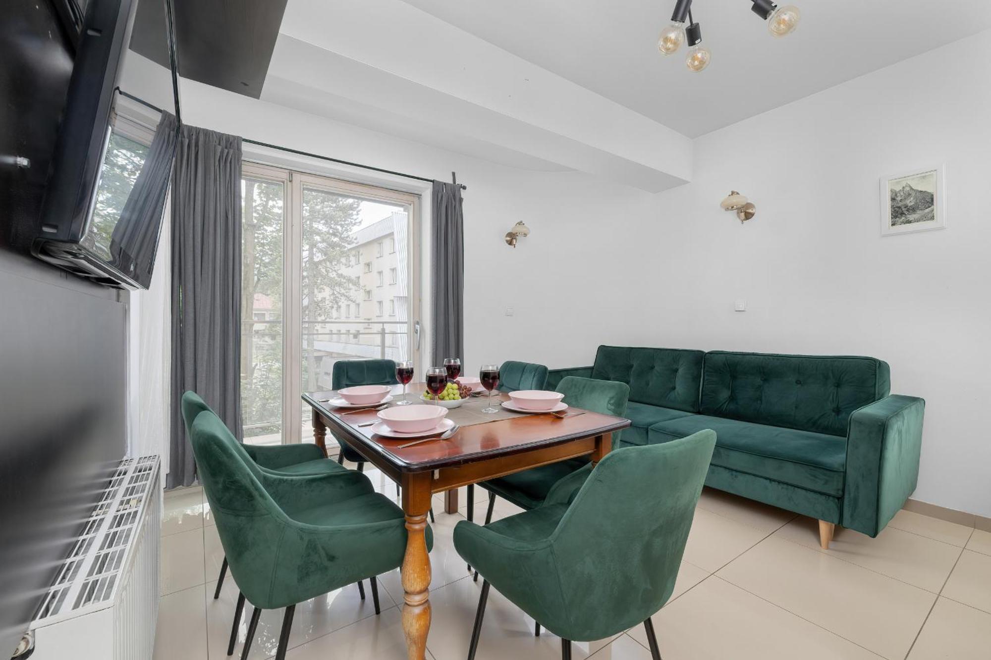 Przestronne Apartamenty W Zakopanem Z Trzema Sypialniami I Parkingiem By Noclegi Renters エクステリア 写真